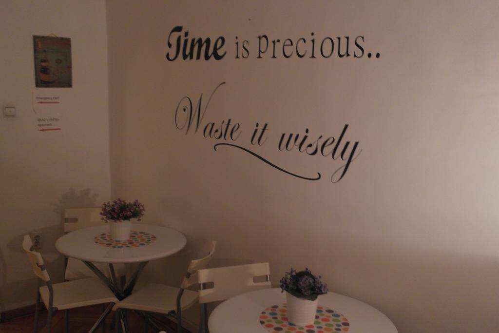 Time Hostel Belgrad Dış mekan fotoğraf