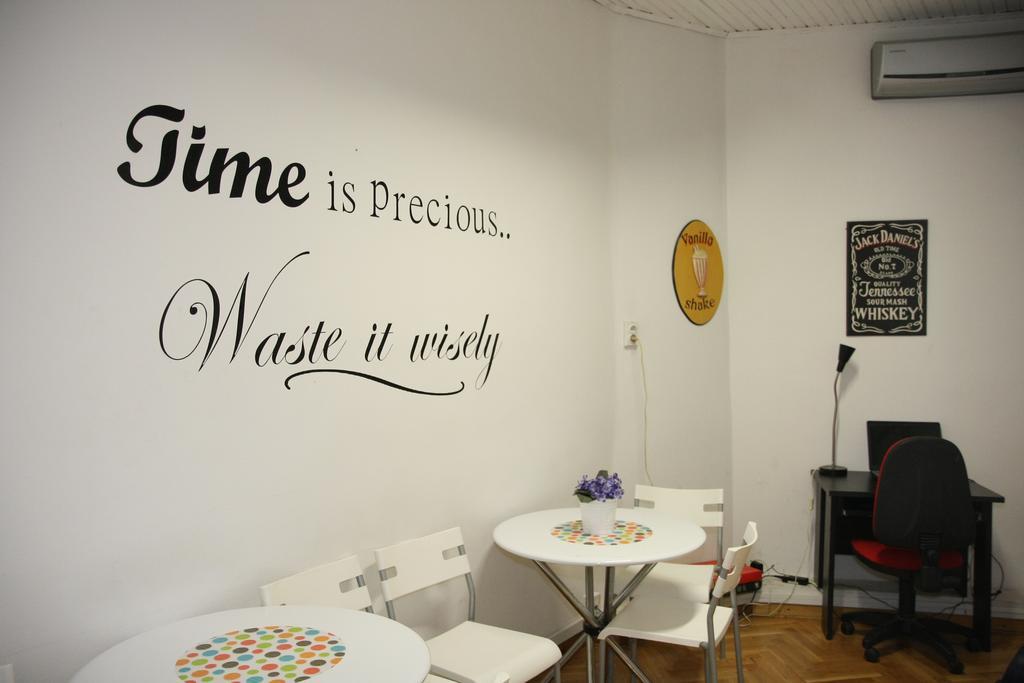 Time Hostel Belgrad Dış mekan fotoğraf